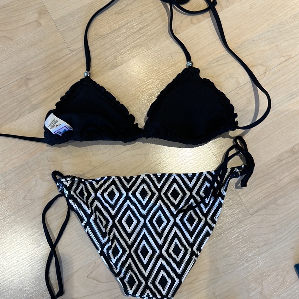 Bikini Size XS/Small - Picture 3 of 3